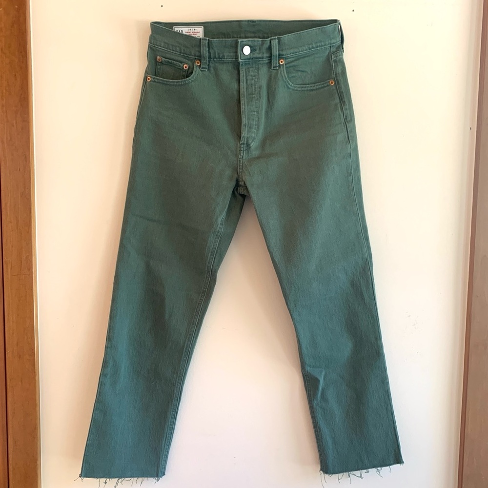 Gap Cheeky Straight High Rise Jeans with Washwell